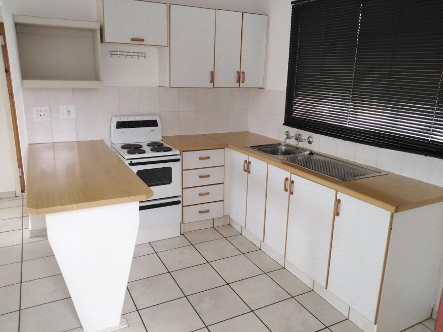 1 Bedroom Property for Sale in Kannoniers Park North West